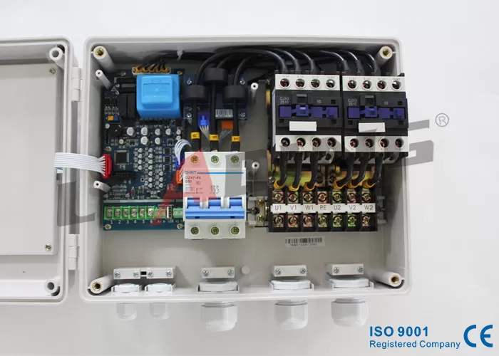 pl17142649-three_phase_duplex_booster_pump_controller_ac380v_input_voltage_with_abs_enclosure